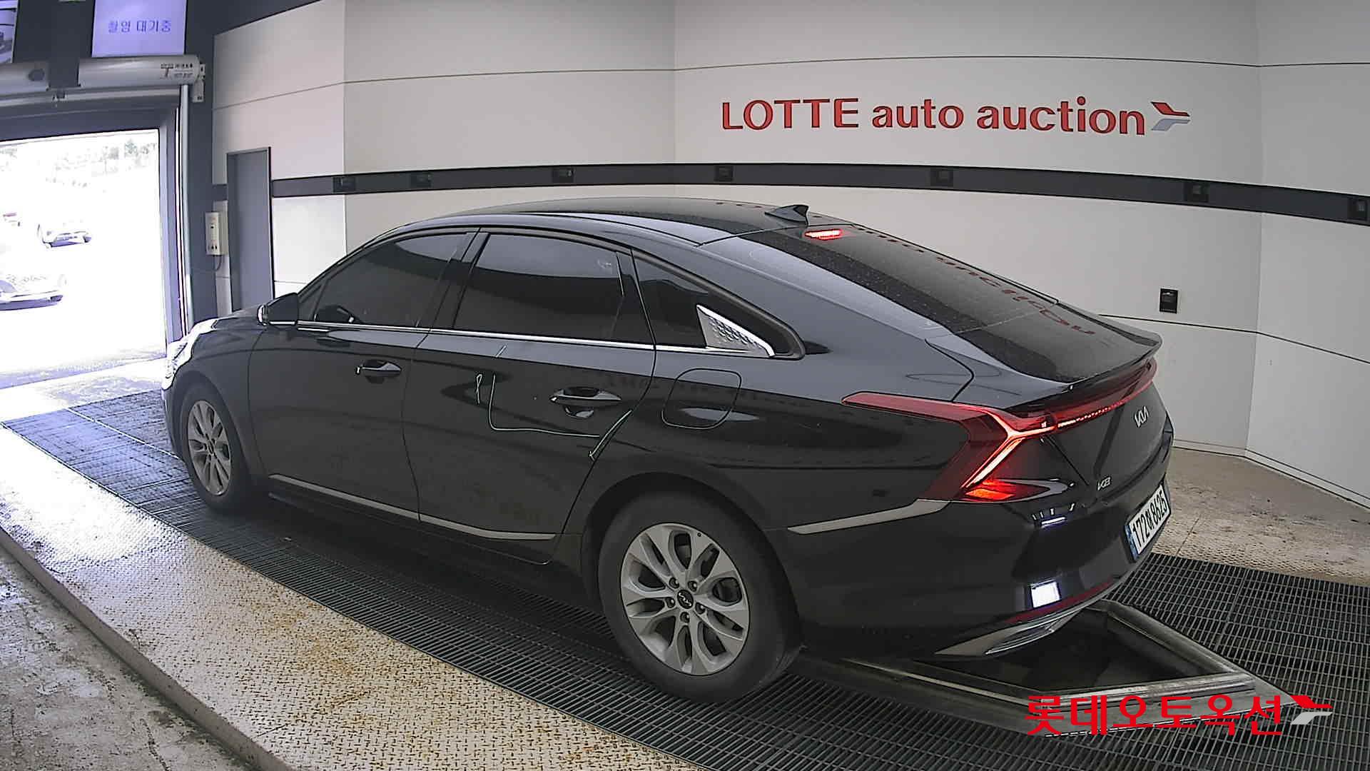 2023 - kia k8