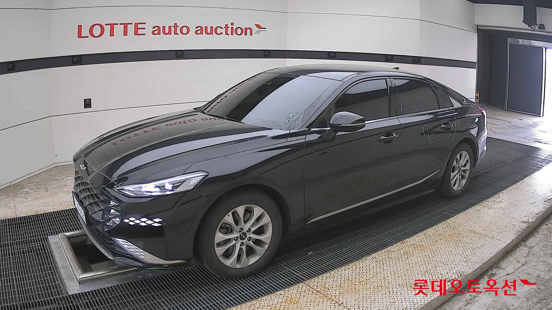2023 - kia k8