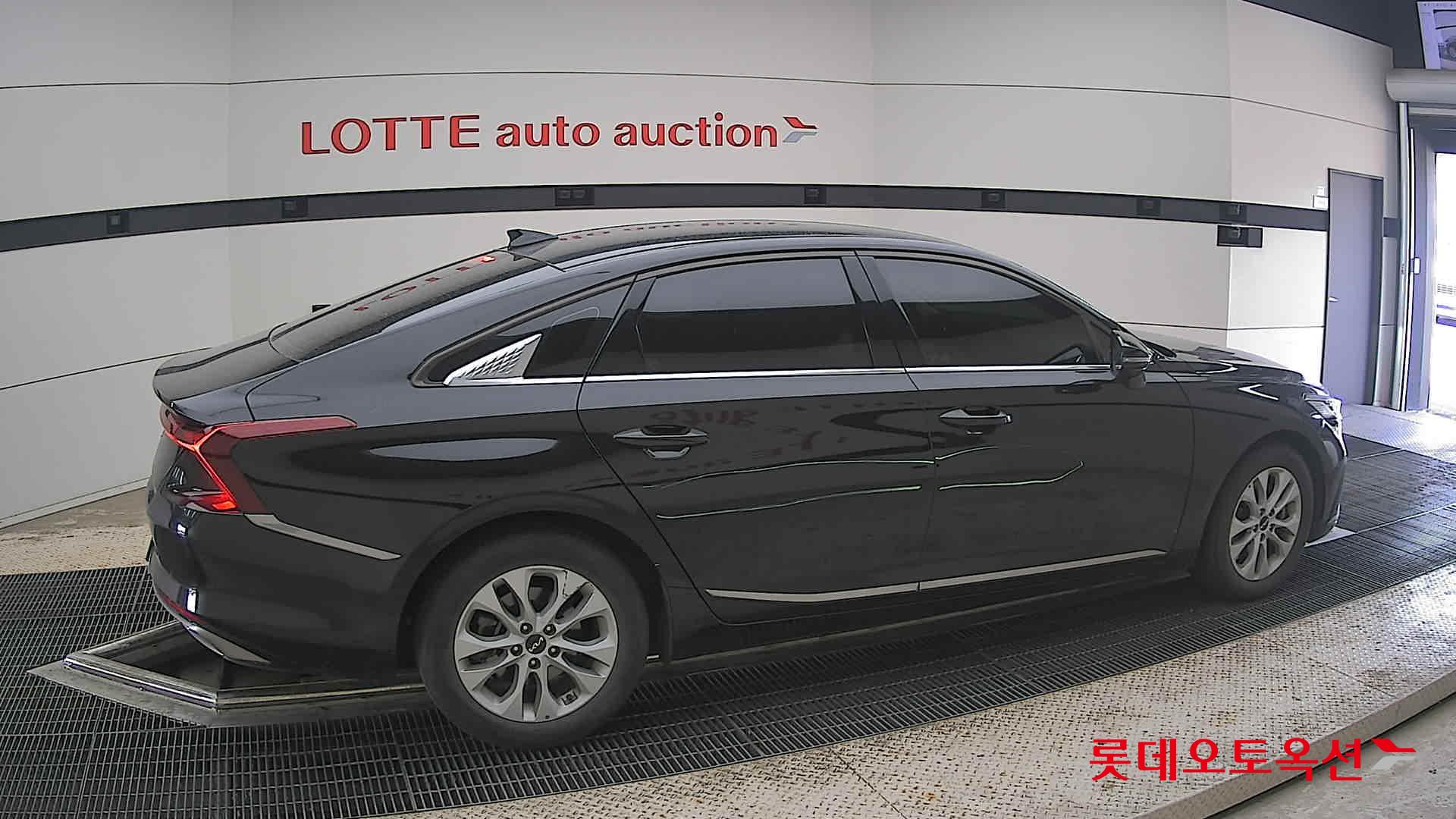 2023 - kia k8