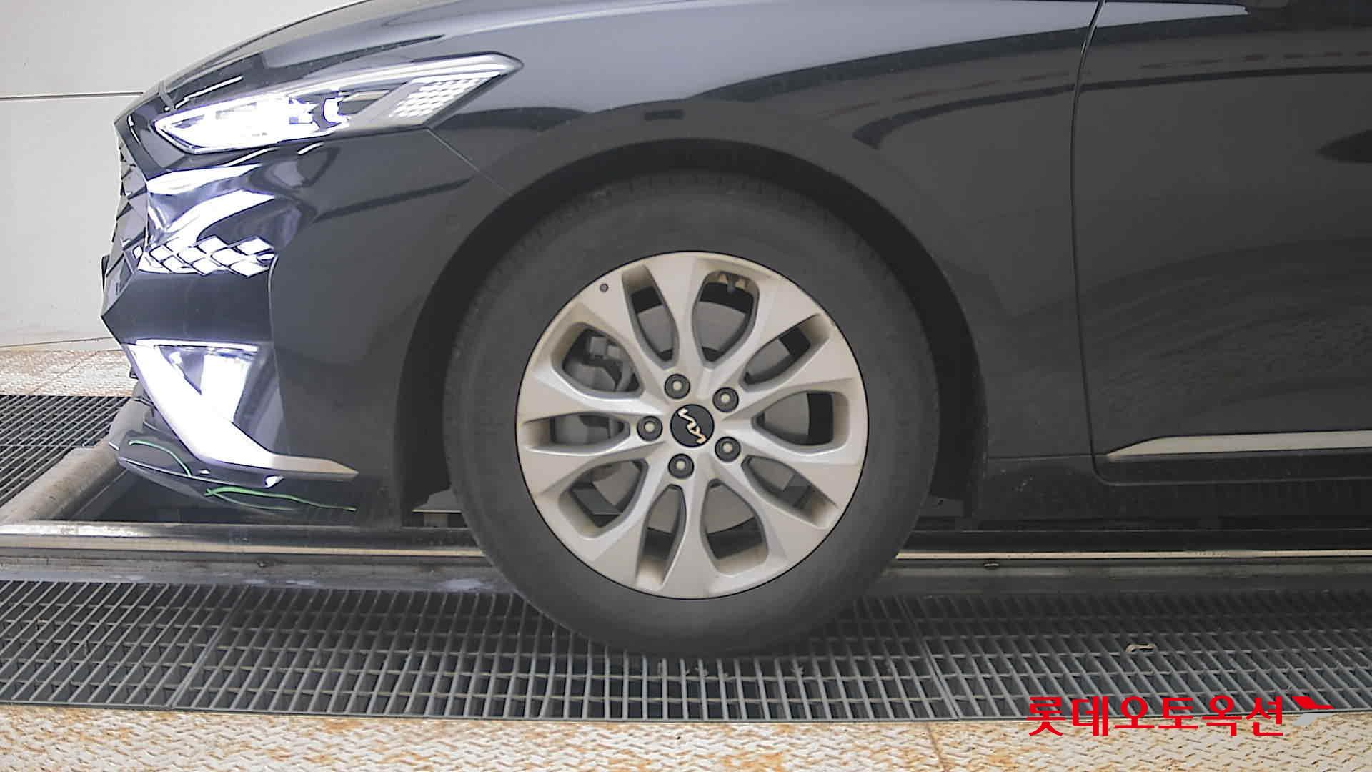 2023 - kia k8