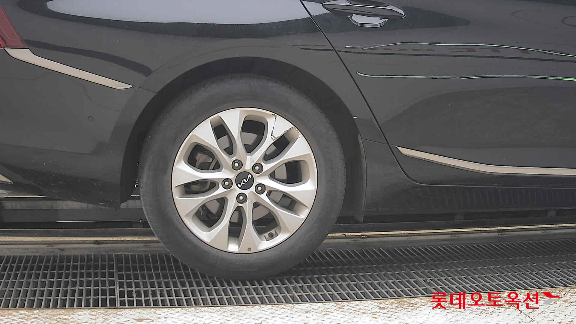 2023 - kia k8