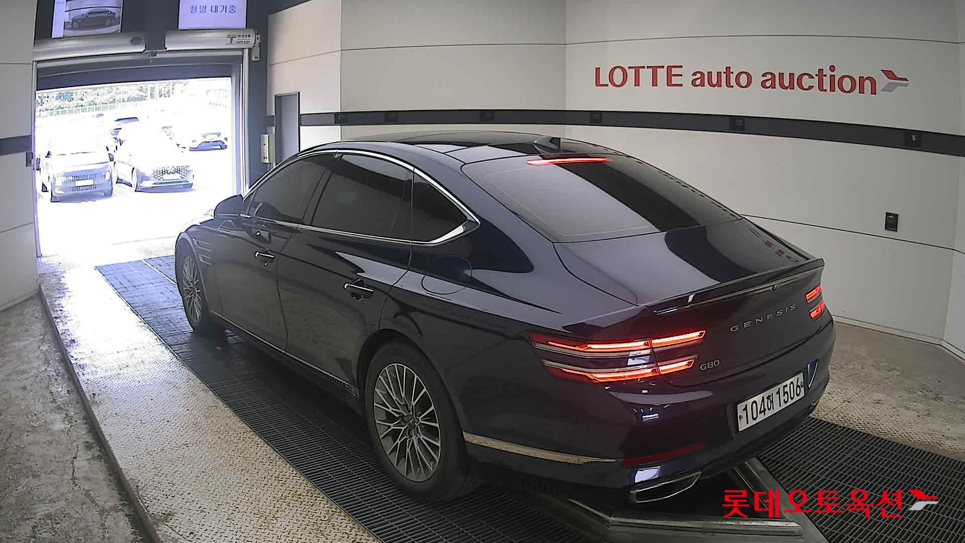 2021 - genesis g80