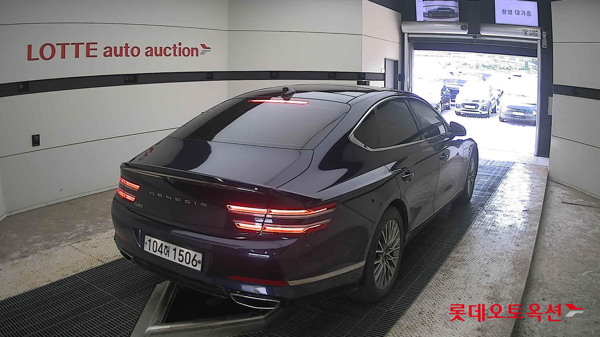 2021 - genesis g80