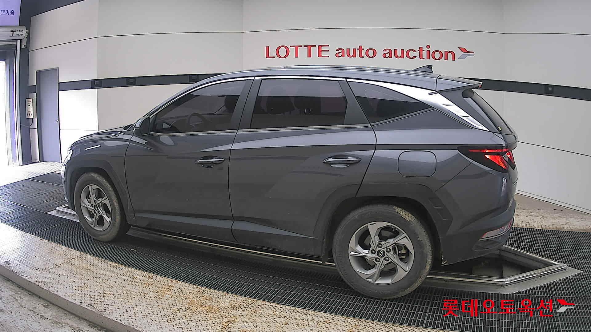 2021 - hyundai tucson