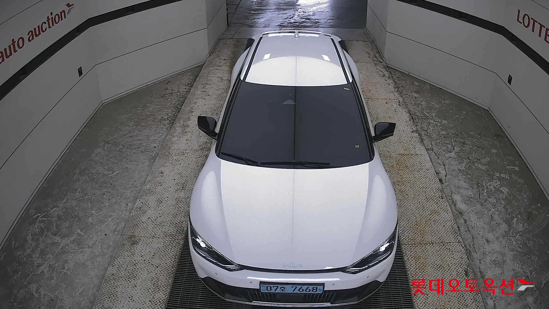 2022 - kia ev6