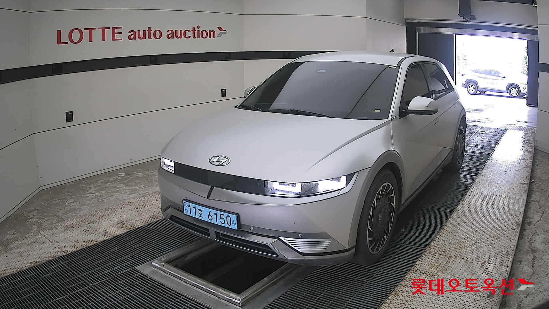 2022 - hyundai ioniq