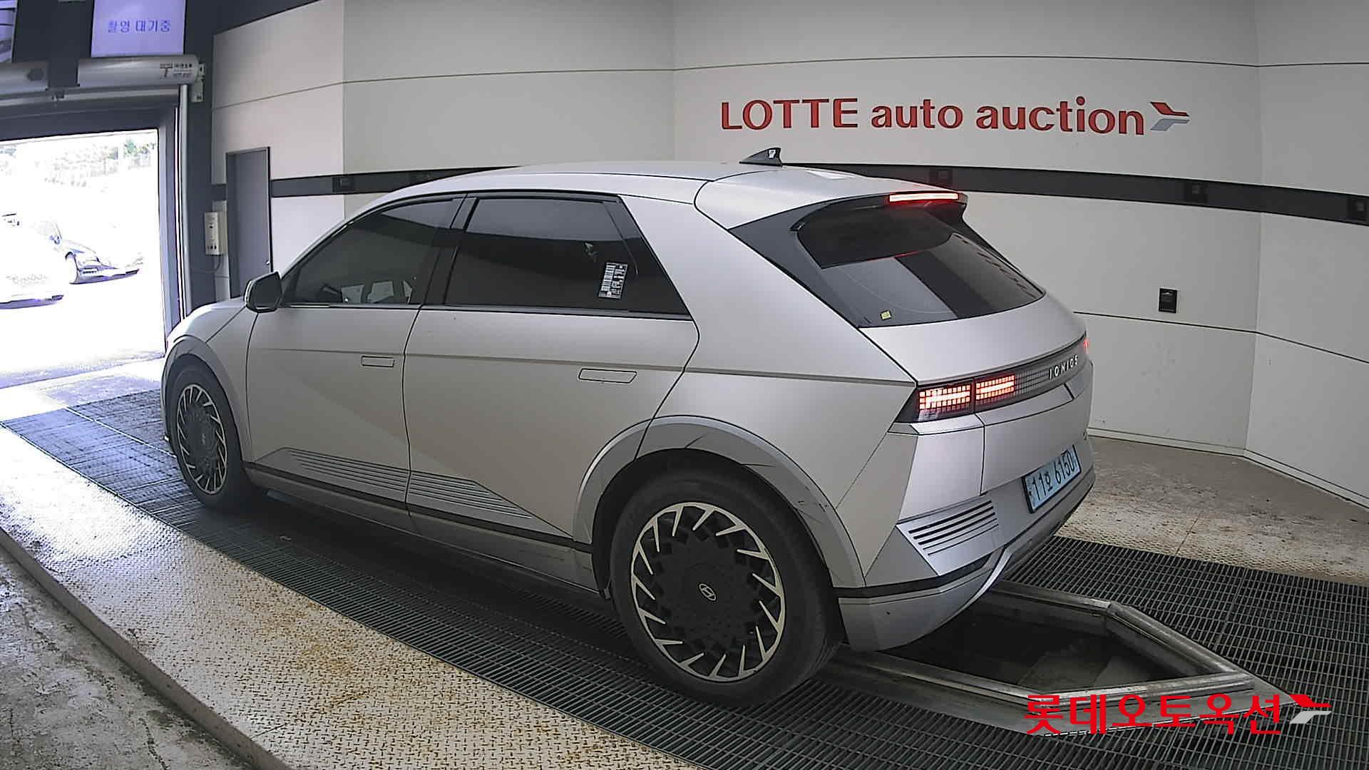 2022 - hyundai ioniq