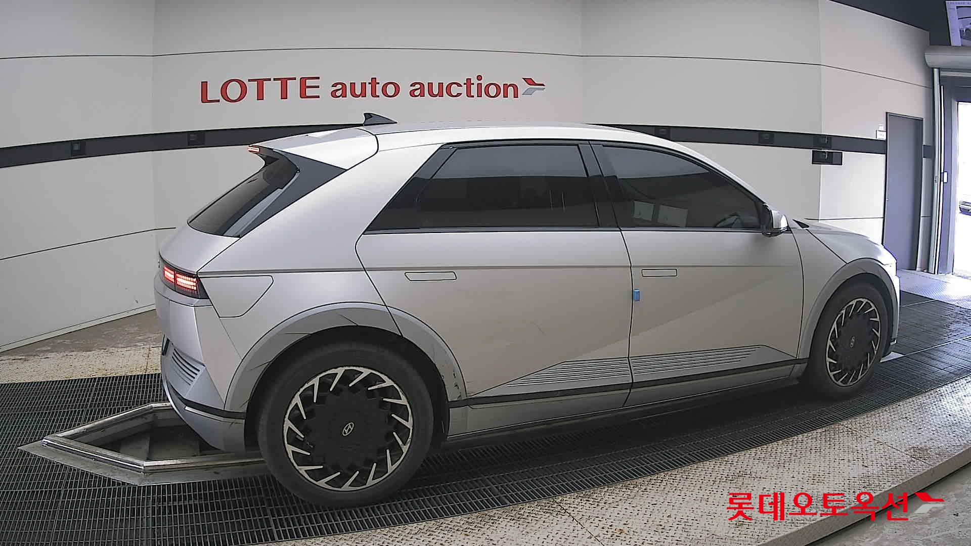 2022 - hyundai ioniq