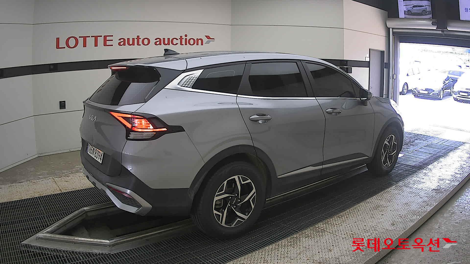 2022 - kia sportage