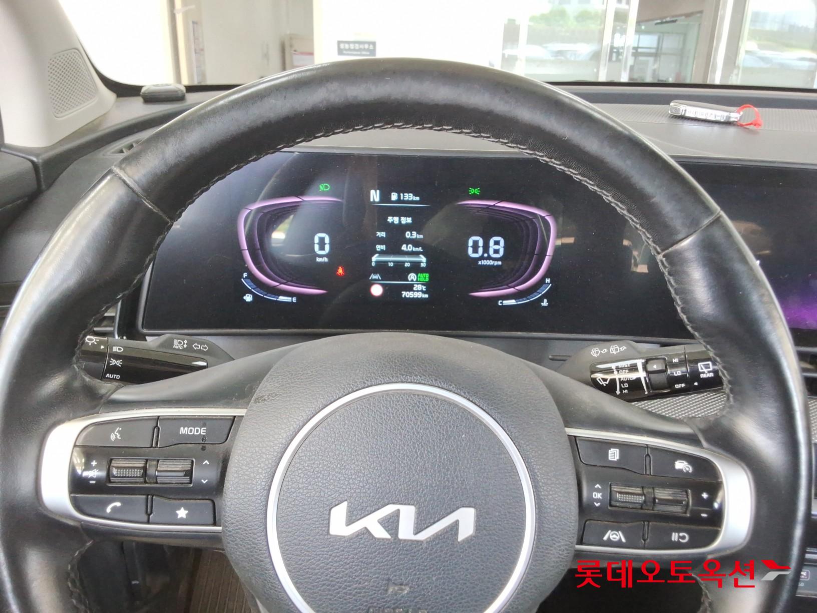2022 - kia sportage