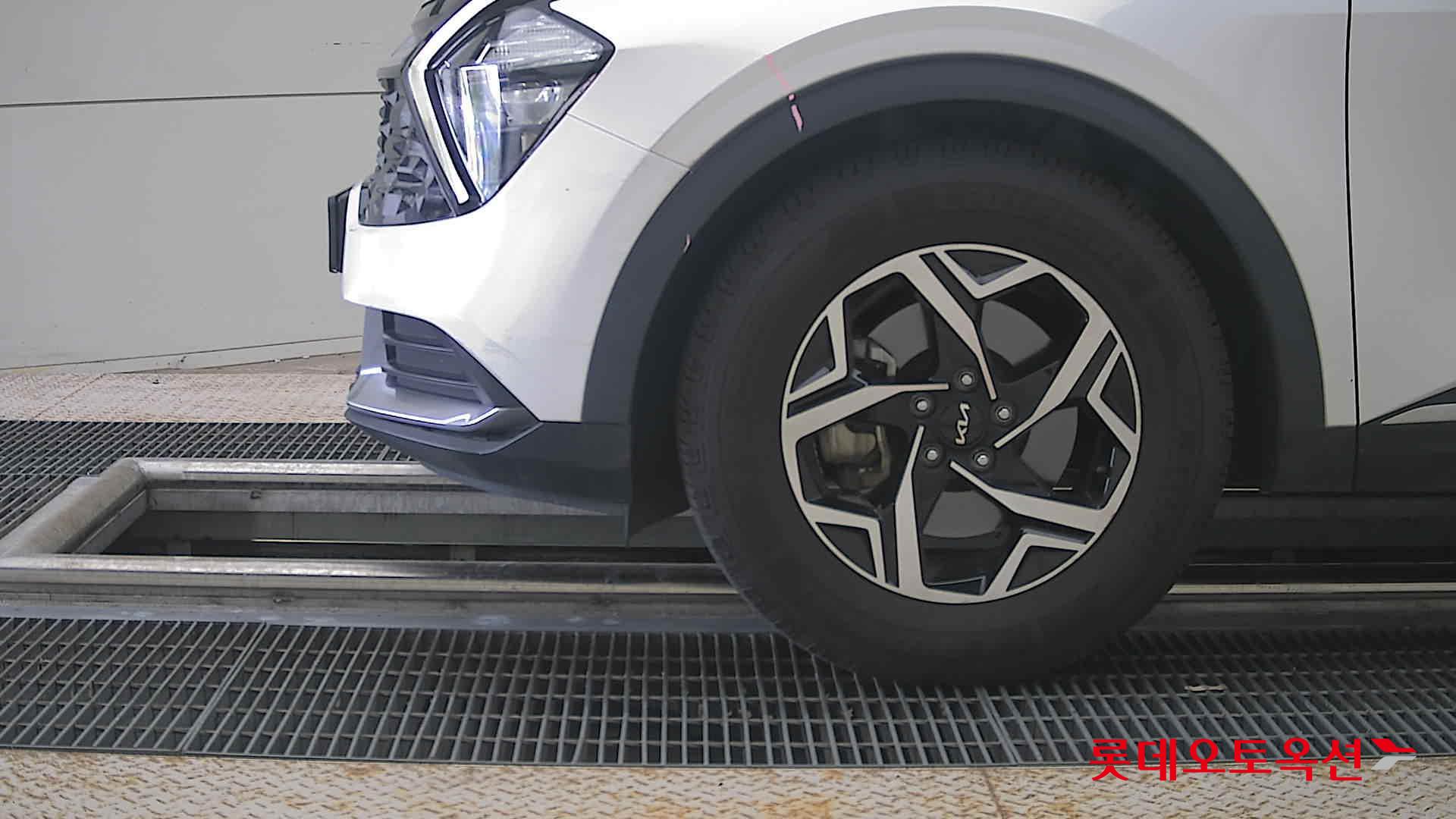 2022 - kia sportage