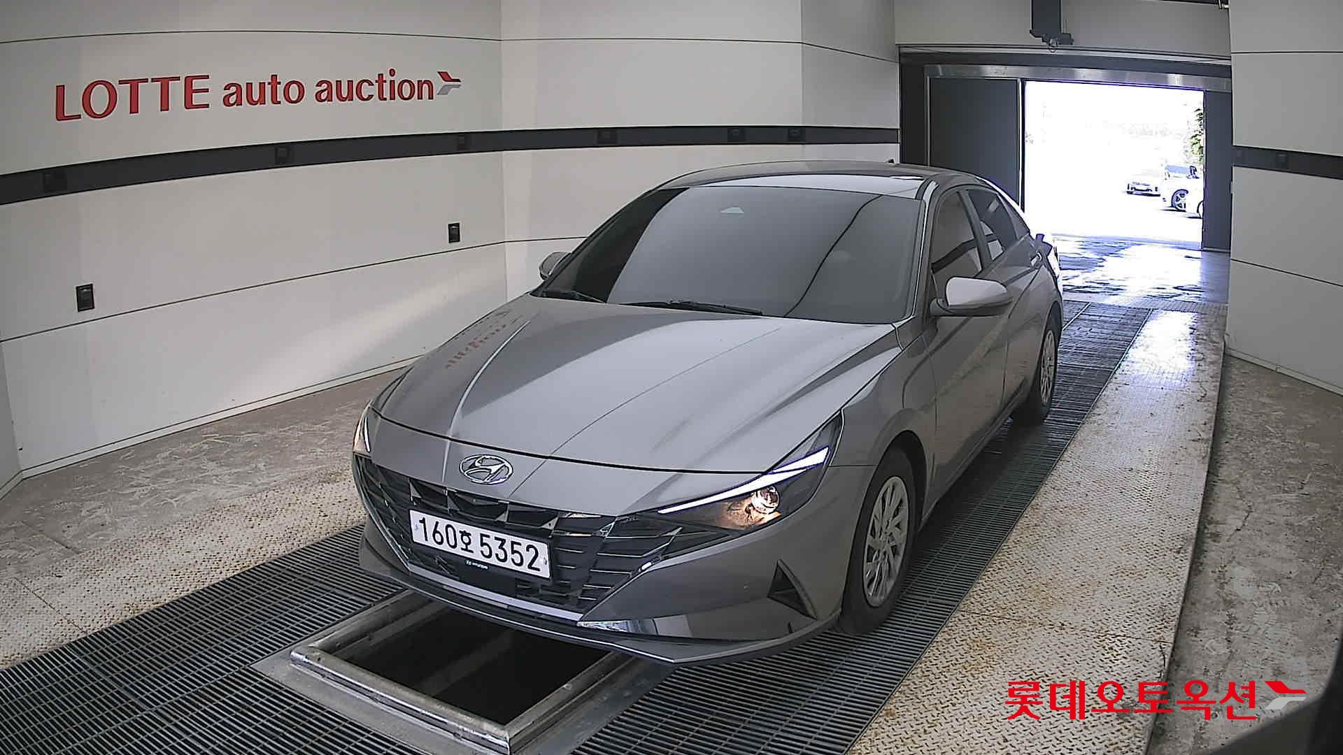 2021 - hyundai avante