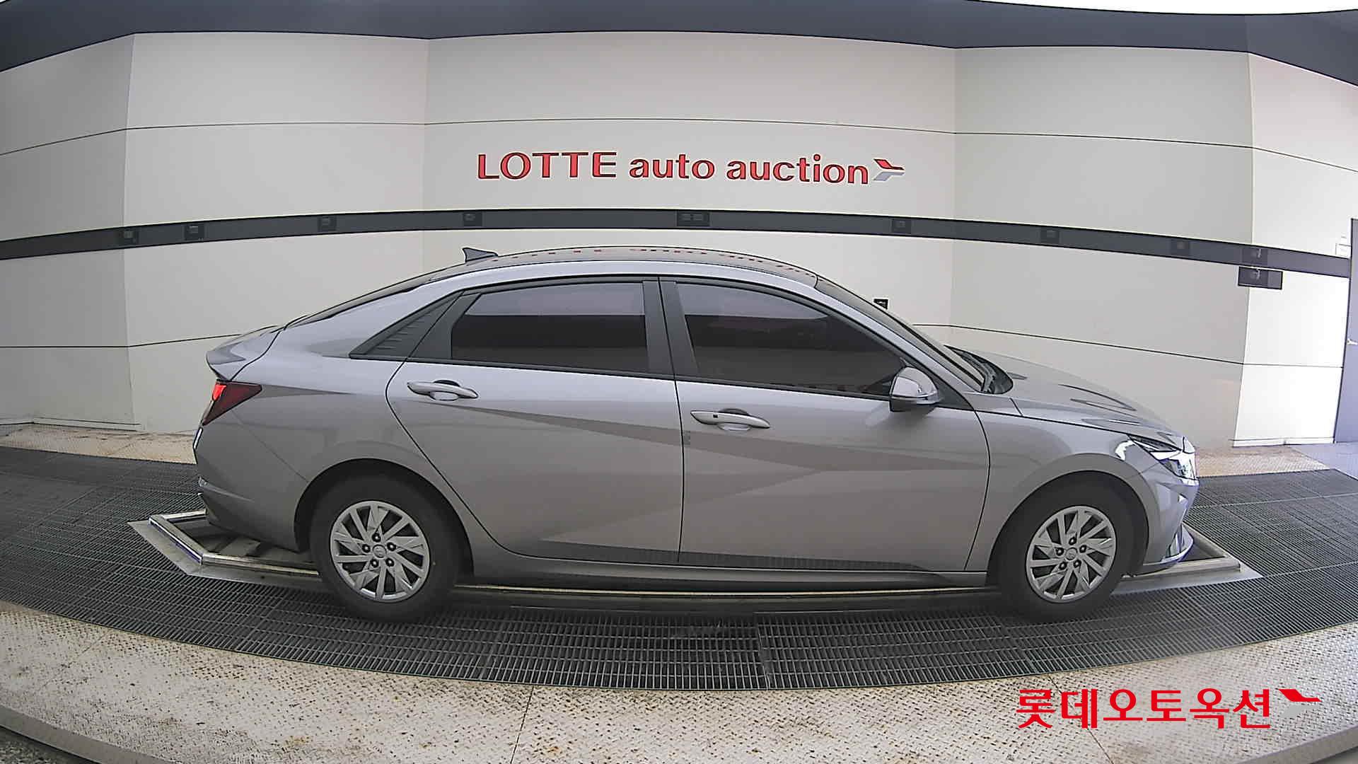 2021 - hyundai avante