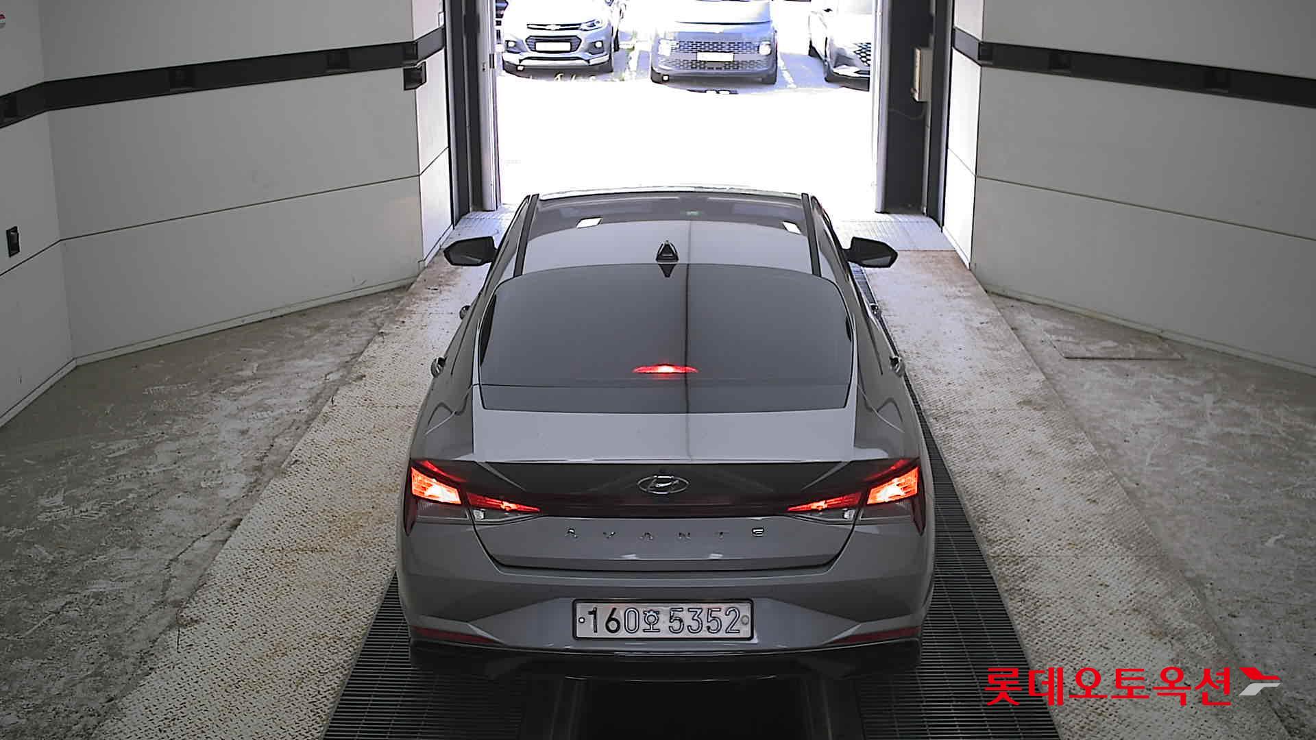 2021 - hyundai avante