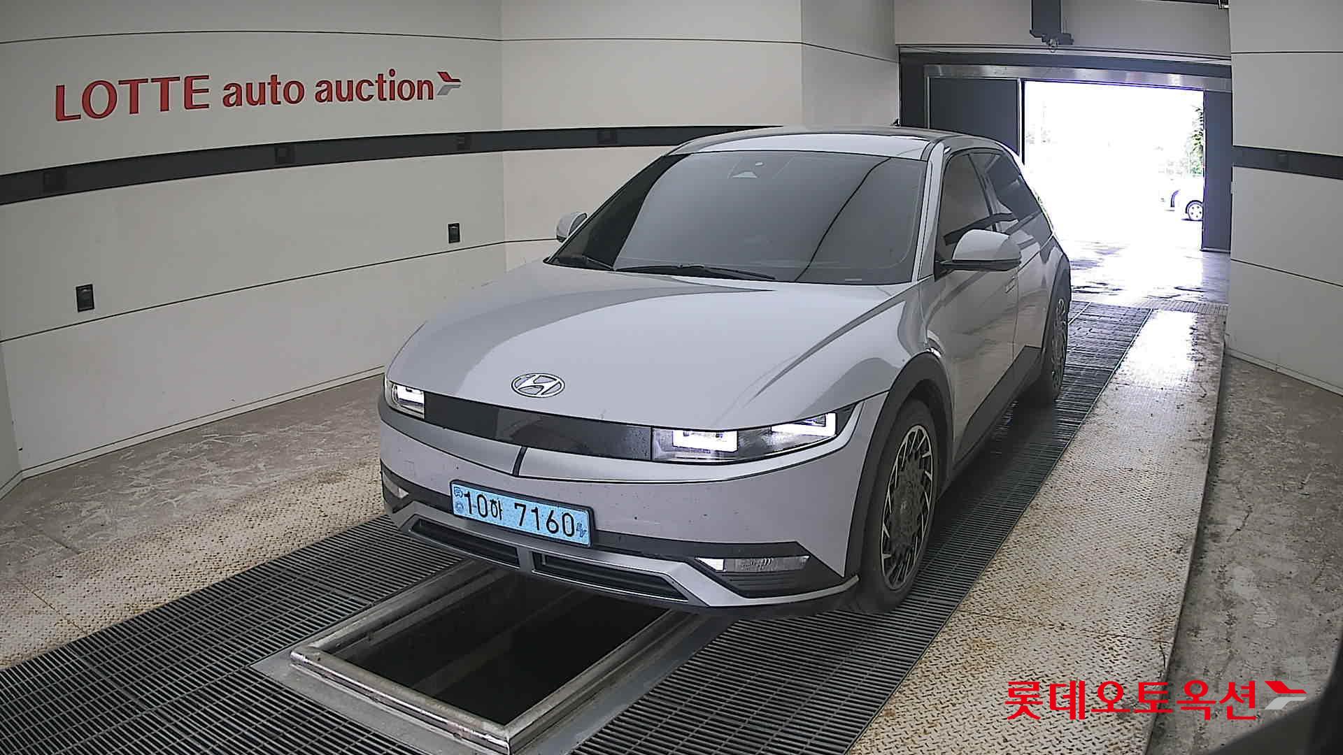 2023 - hyundai ioniq