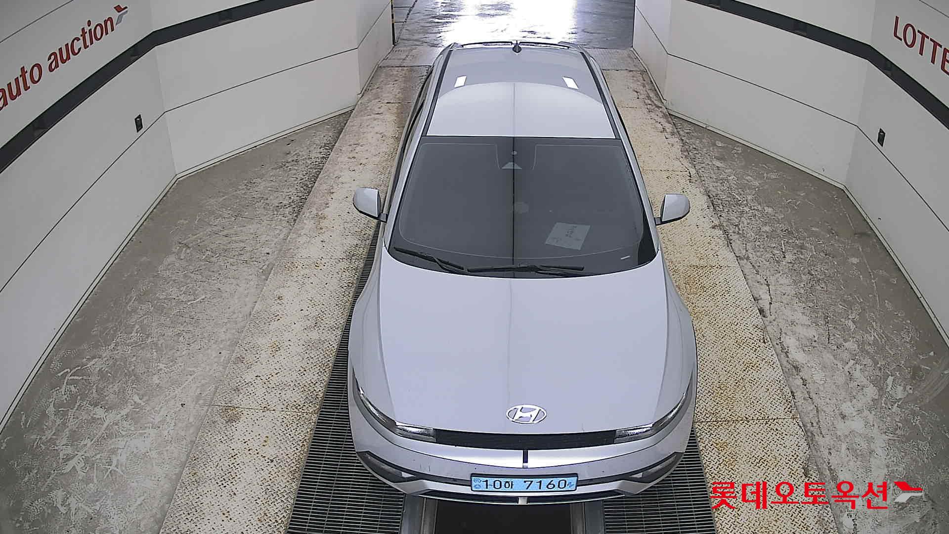 2023 - hyundai ioniq