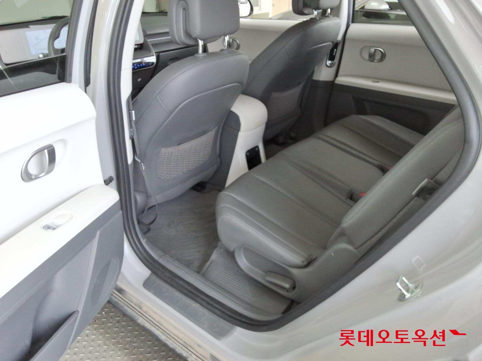 2023 - hyundai ioniq