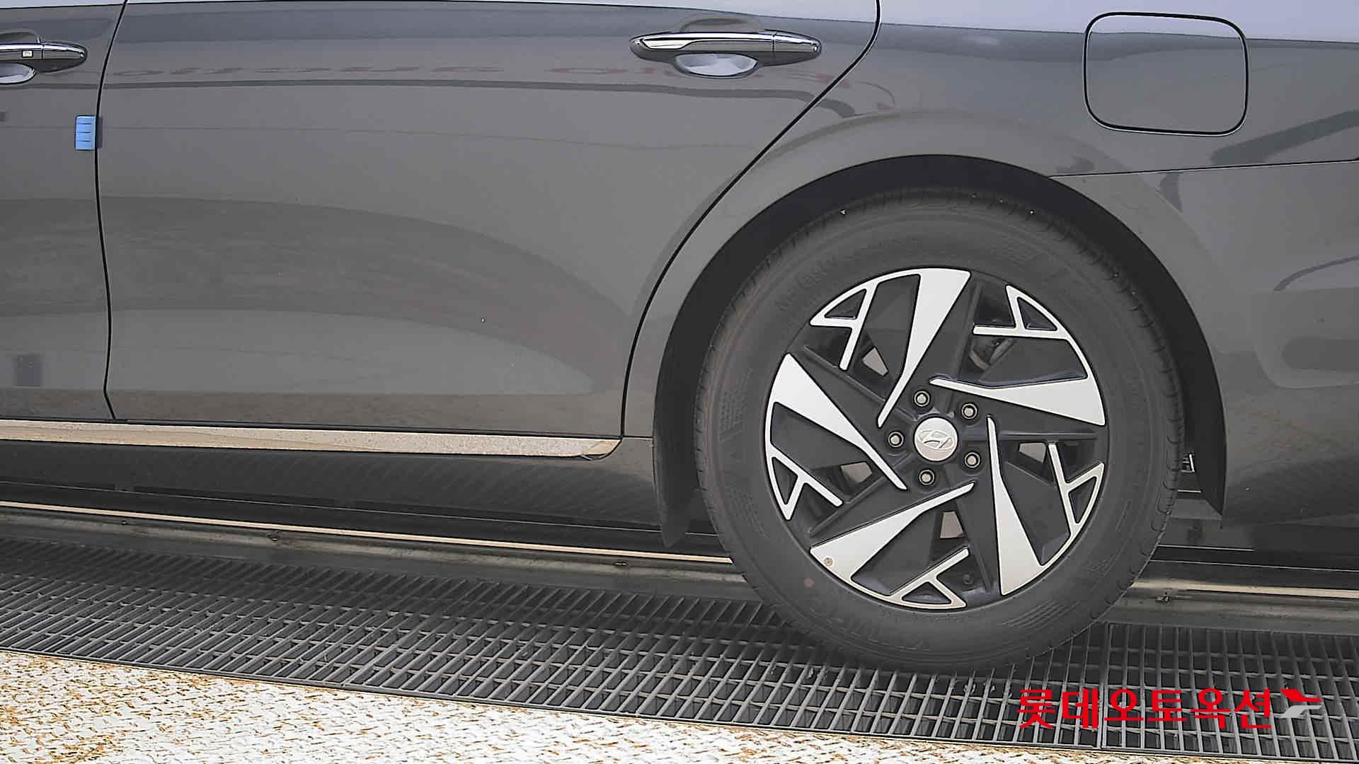 2023 - hyundai grandeur