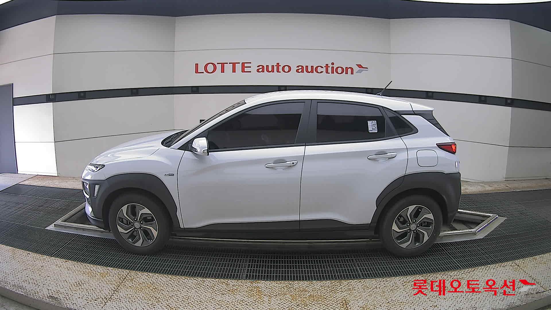 2020 - hyundai kona