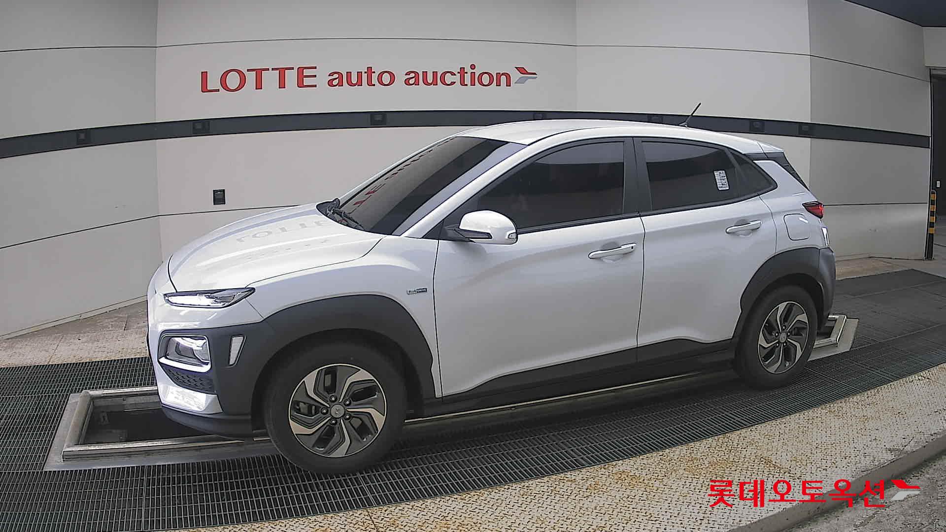 2020 - hyundai kona