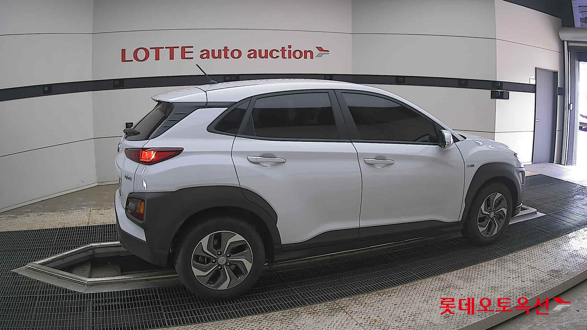 2020 - hyundai kona