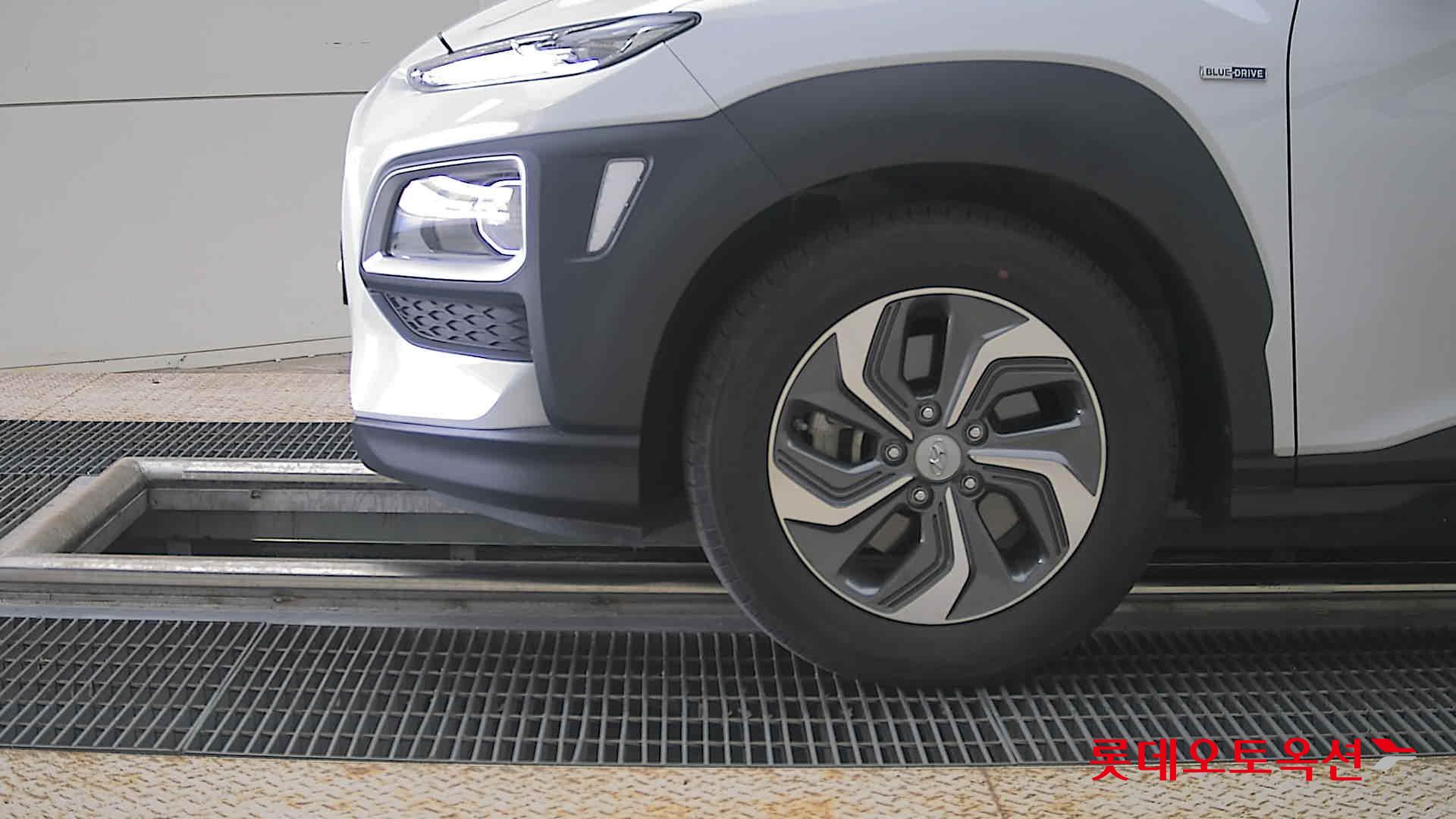 2020 - hyundai kona