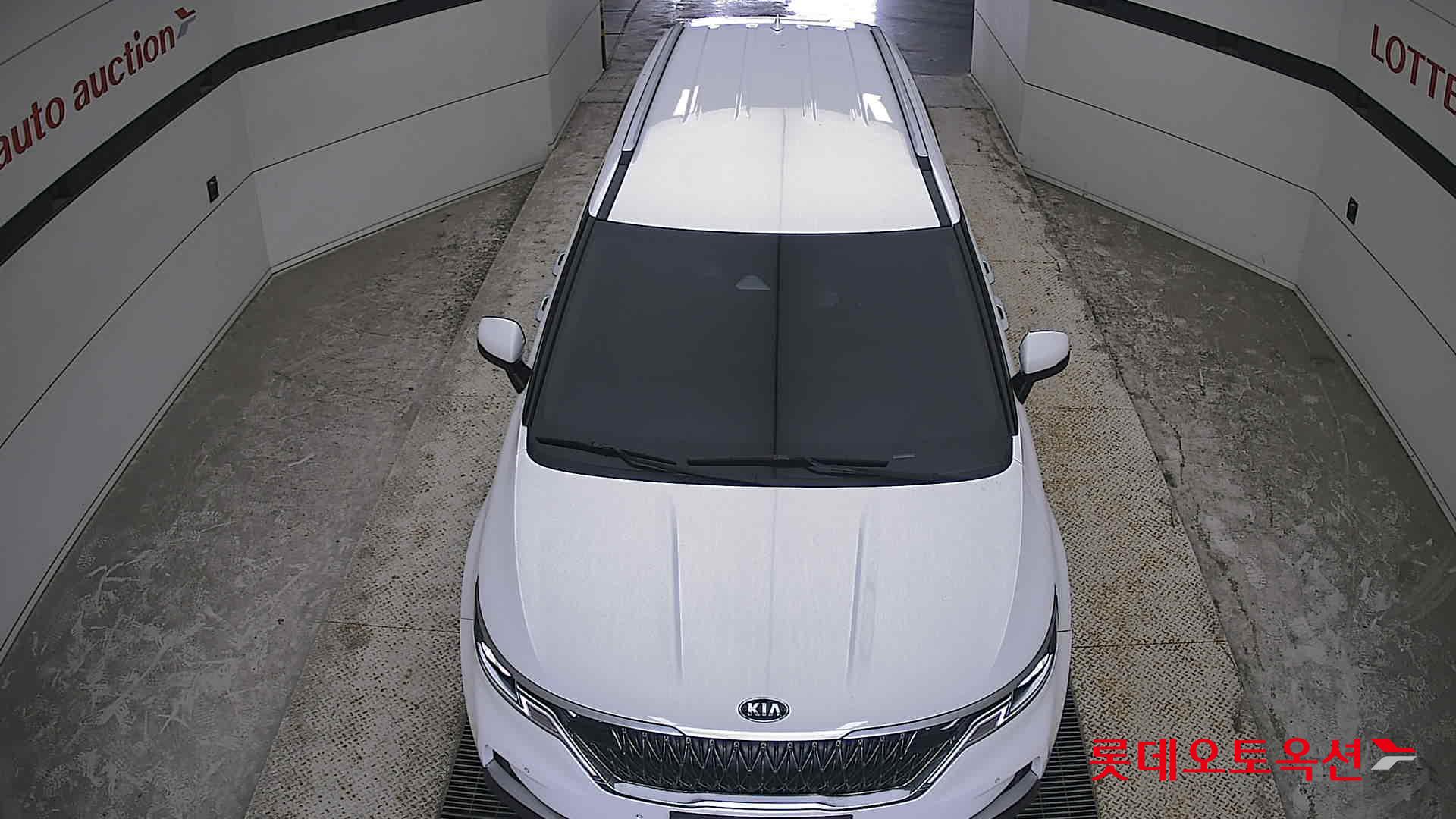 2021 - kia carnival