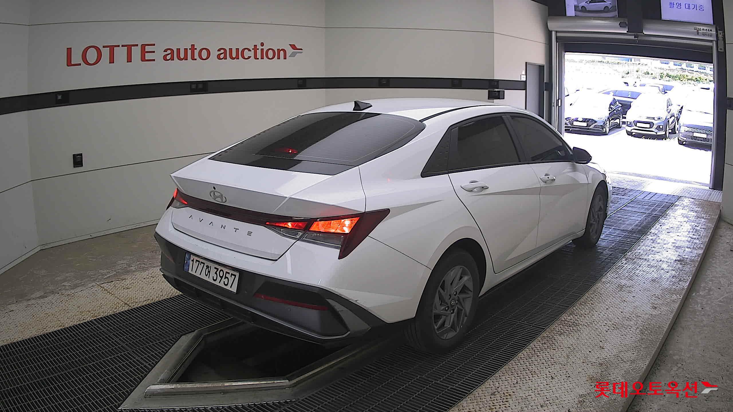 2024 - hyundai avante