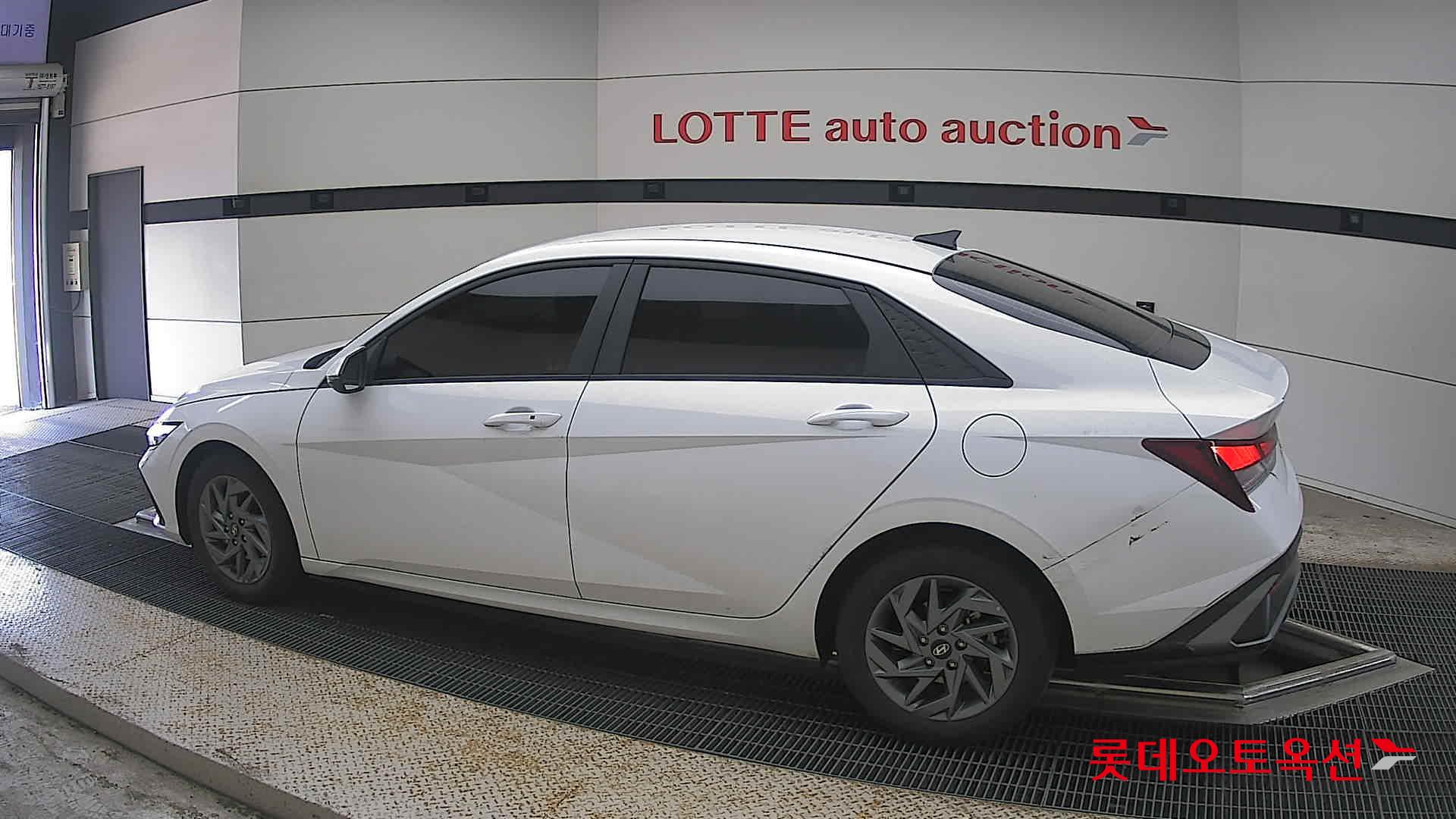 2024 - hyundai avante