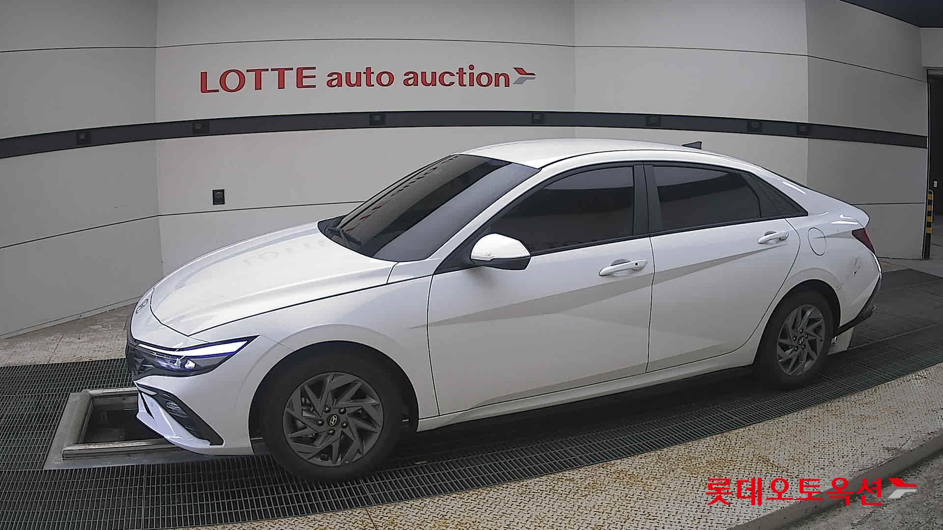 2024 - hyundai avante