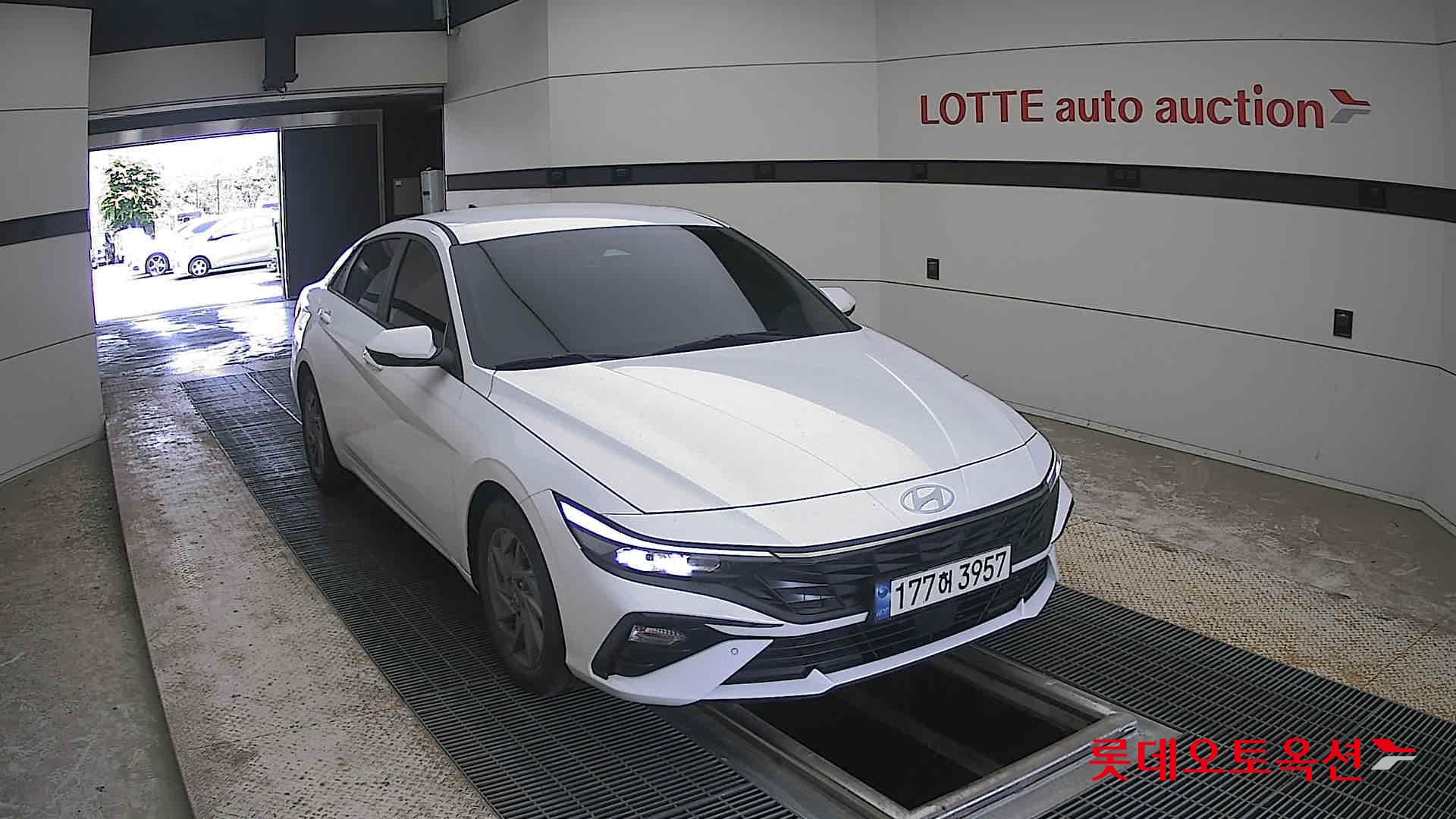 2024 - hyundai avante