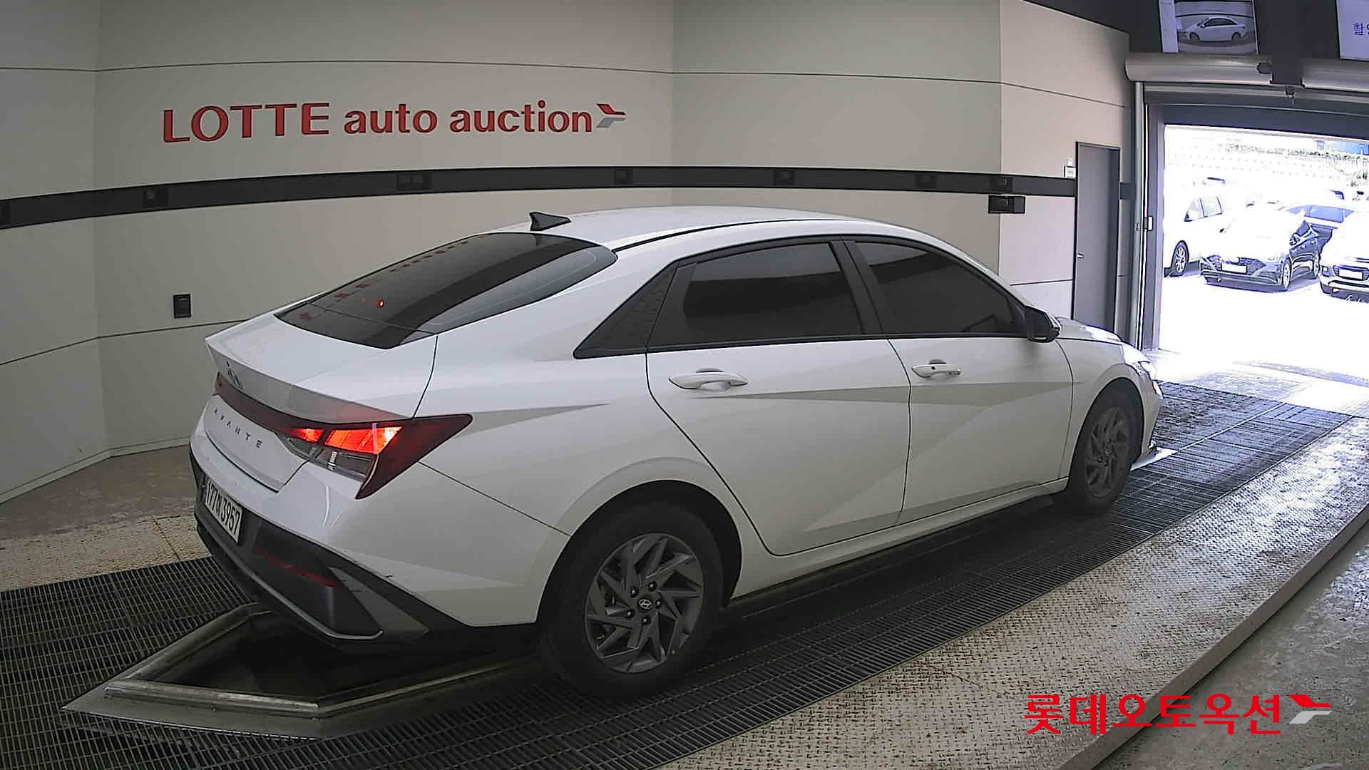 2024 - hyundai avante