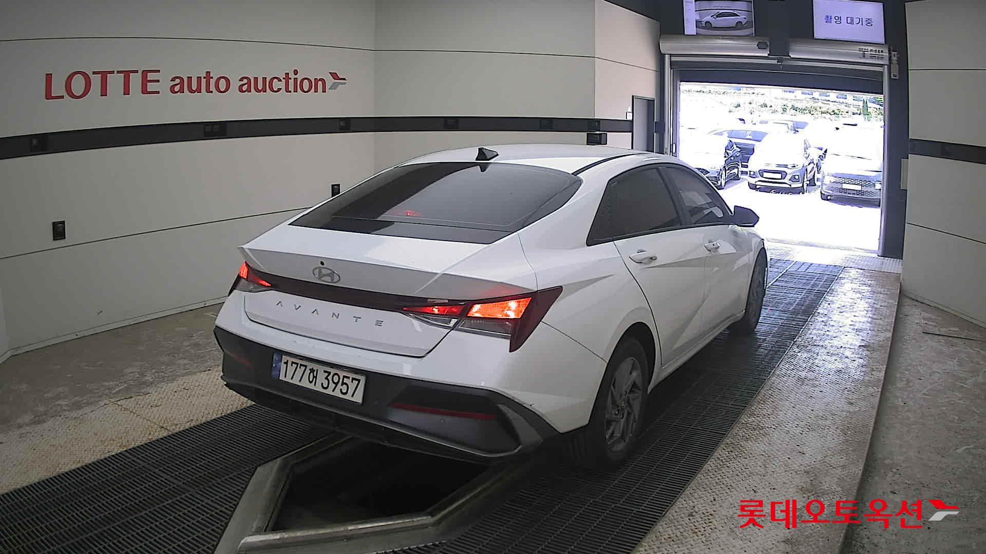 2024 - hyundai avante