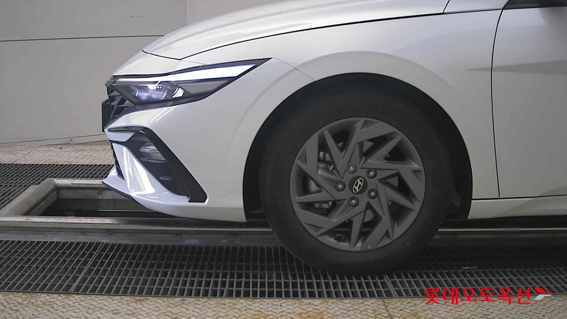 2024 - hyundai avante