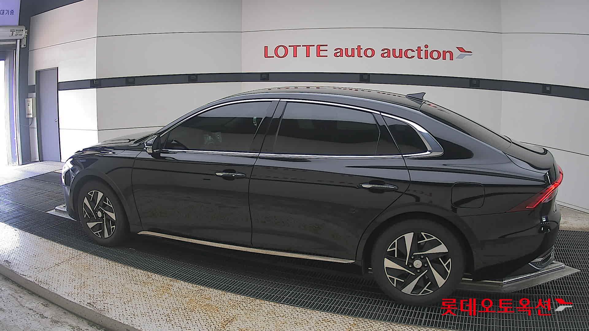 2023 - hyundai grandeur