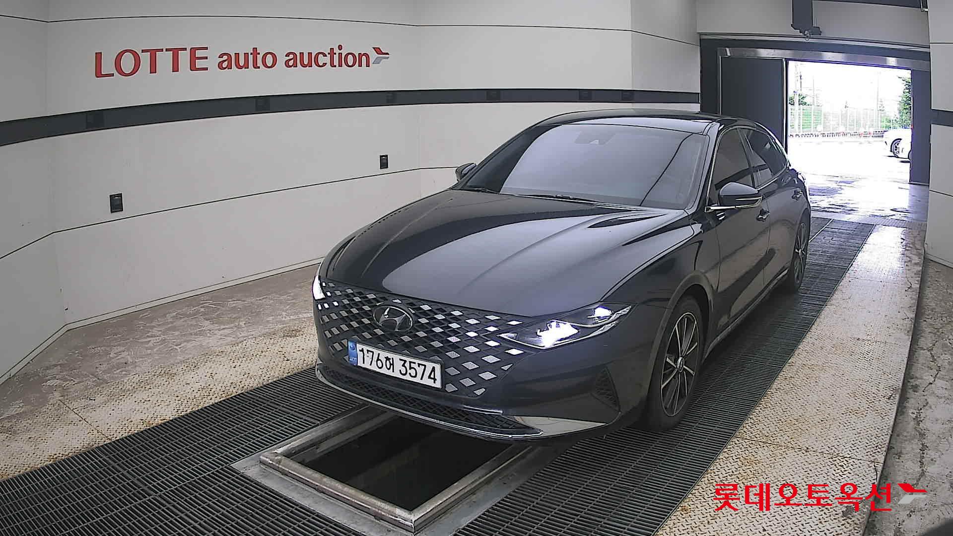 2021 - hyundai grandeur