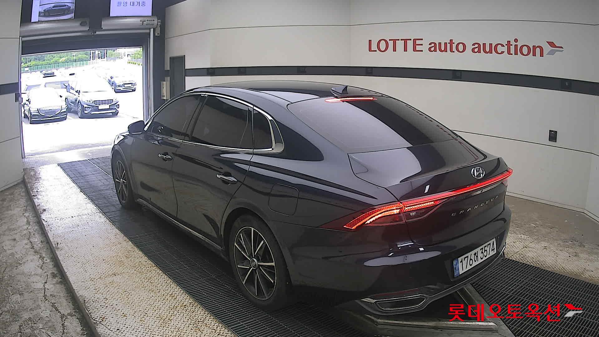 2021 - hyundai grandeur