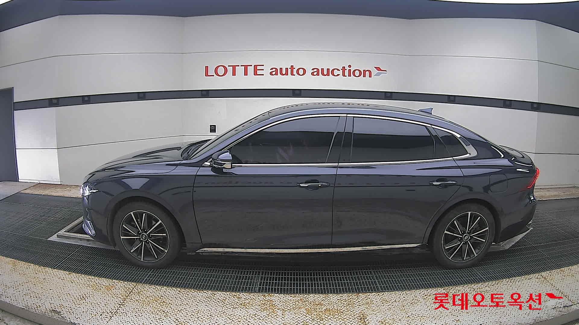 2021 - hyundai grandeur
