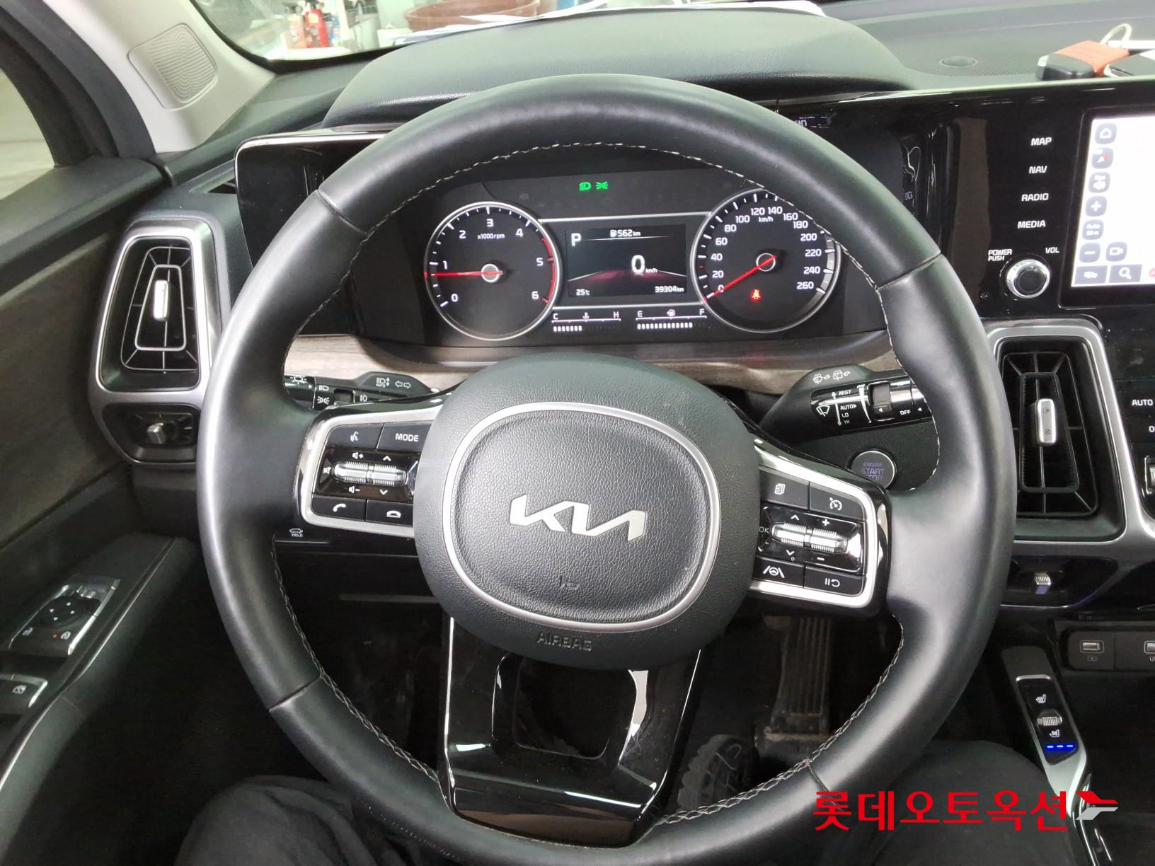 2022 - kia sorento