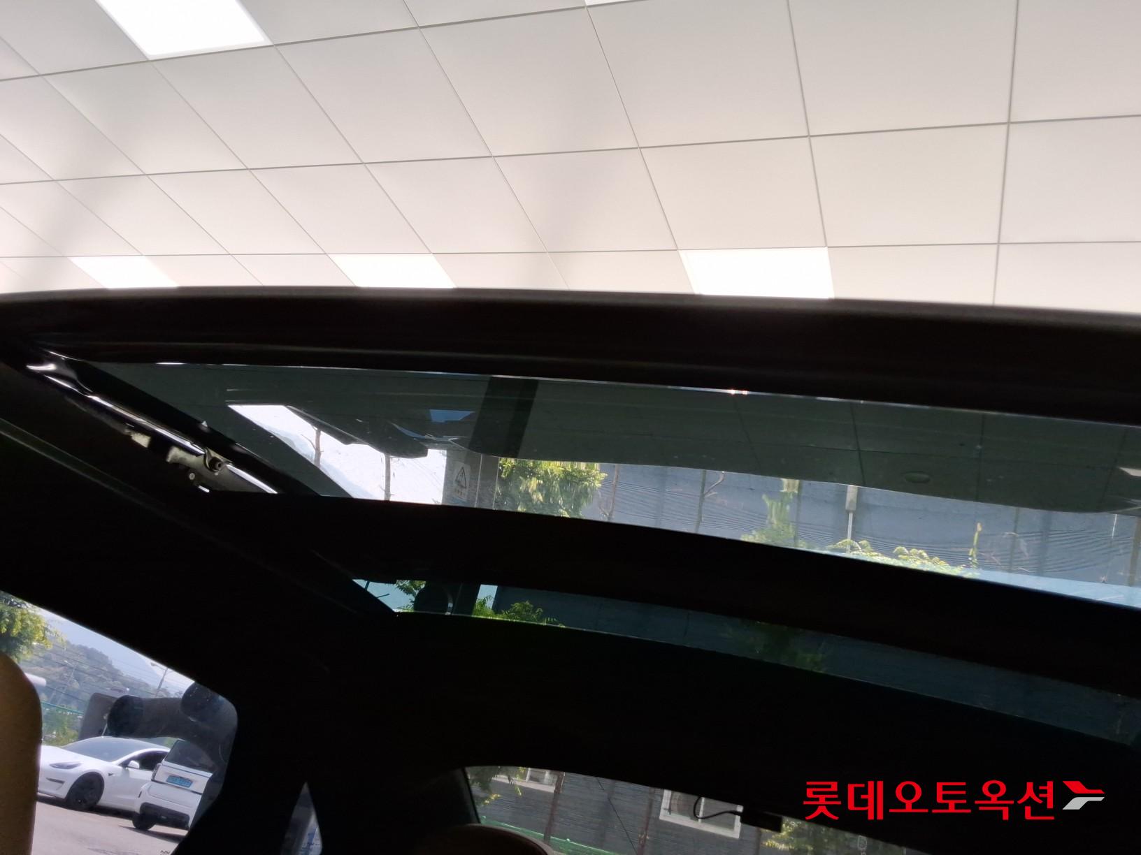 2022 - kia k5