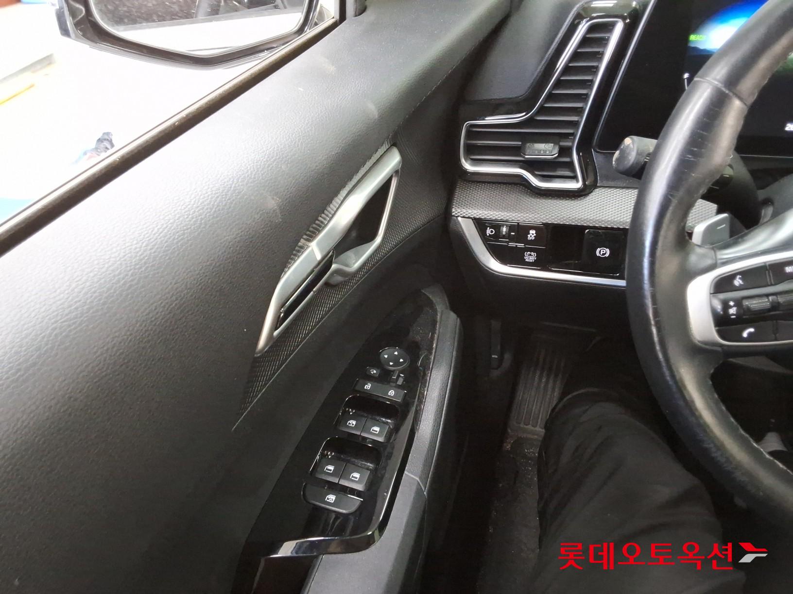 2022 - kia sportage