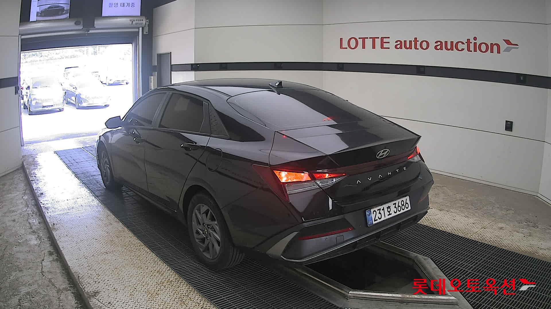 2025 - hyundai avante