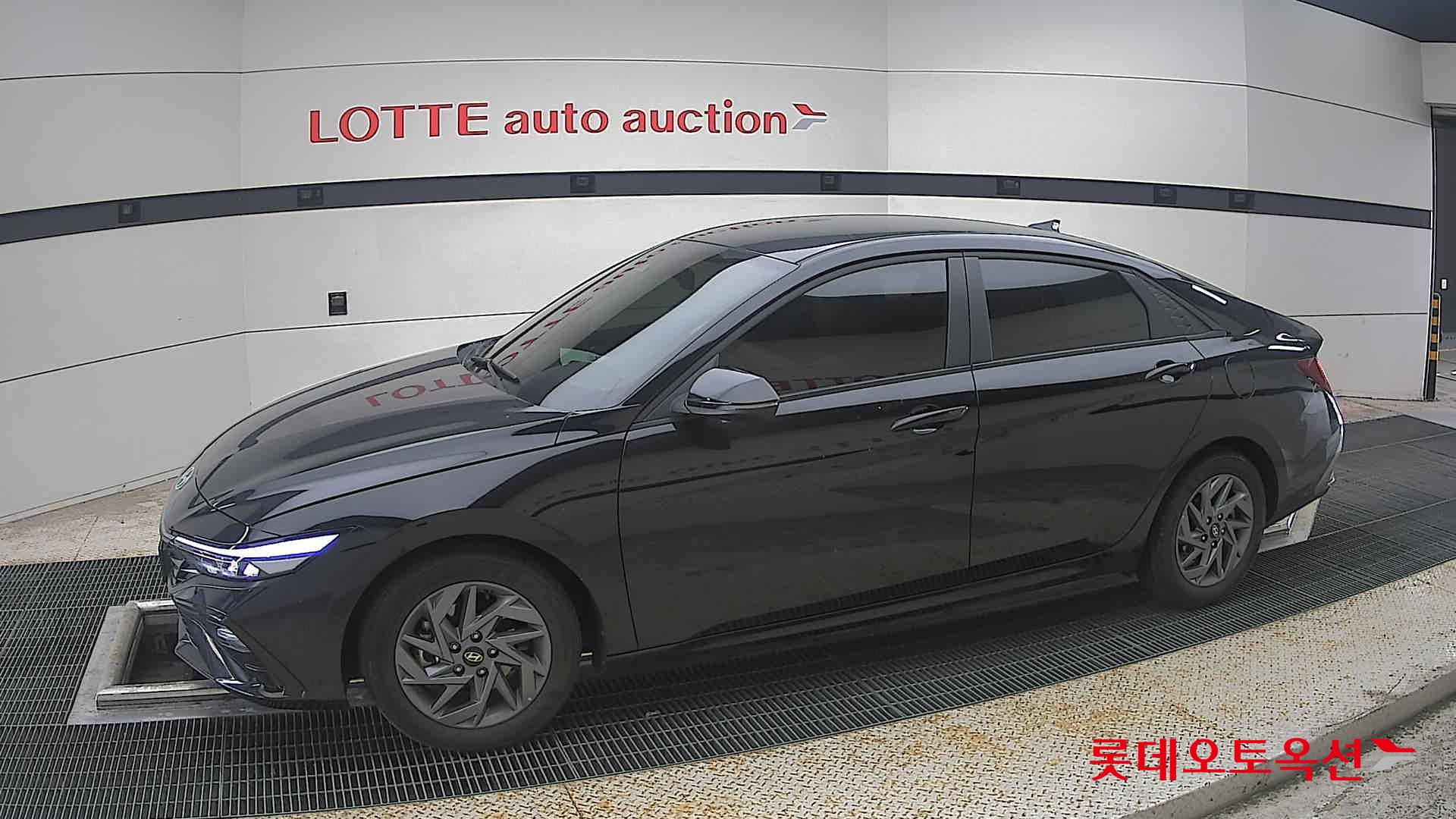 2025 - hyundai avante