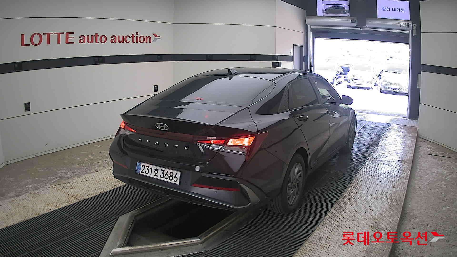 2025 - hyundai avante