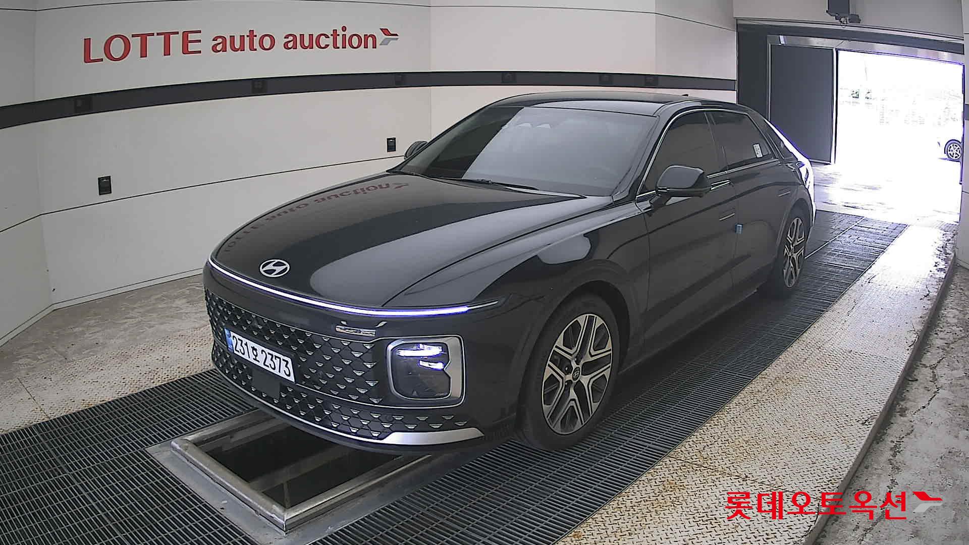 هيونداي جرانديور 2025 AT