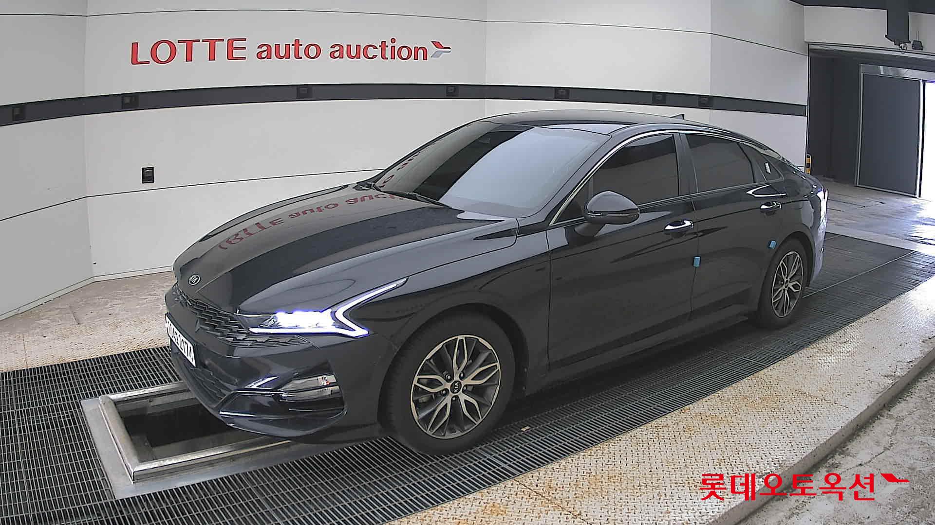 2020 - kia k5