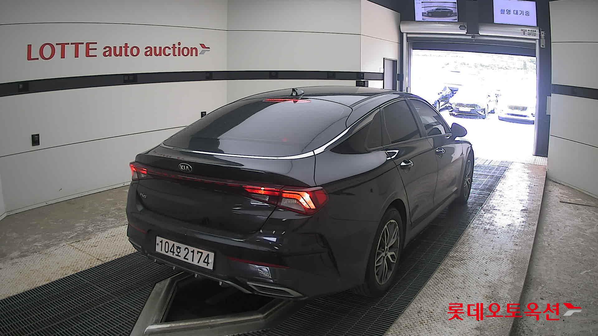 2020 - kia k5