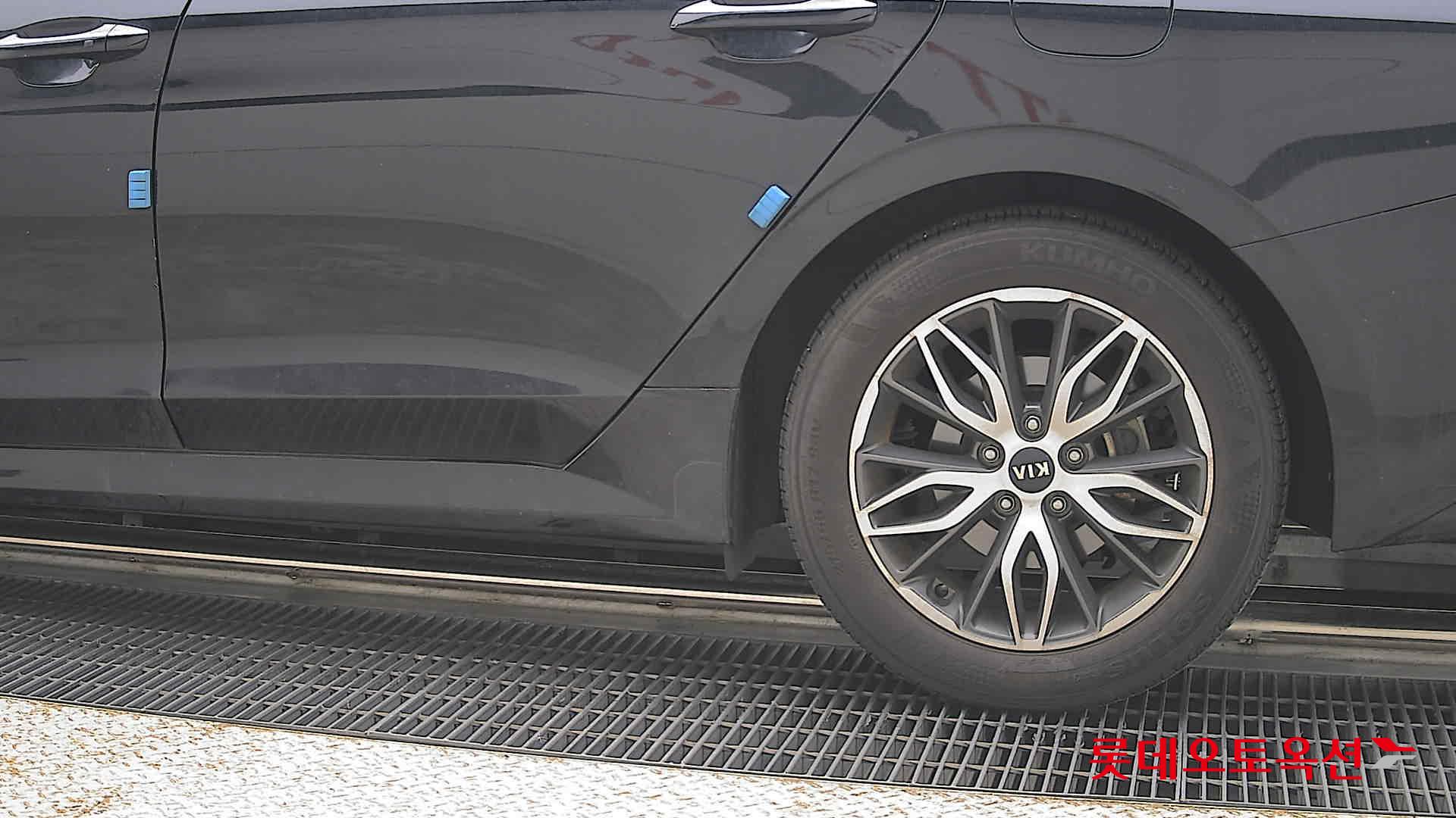 2020 - kia k5