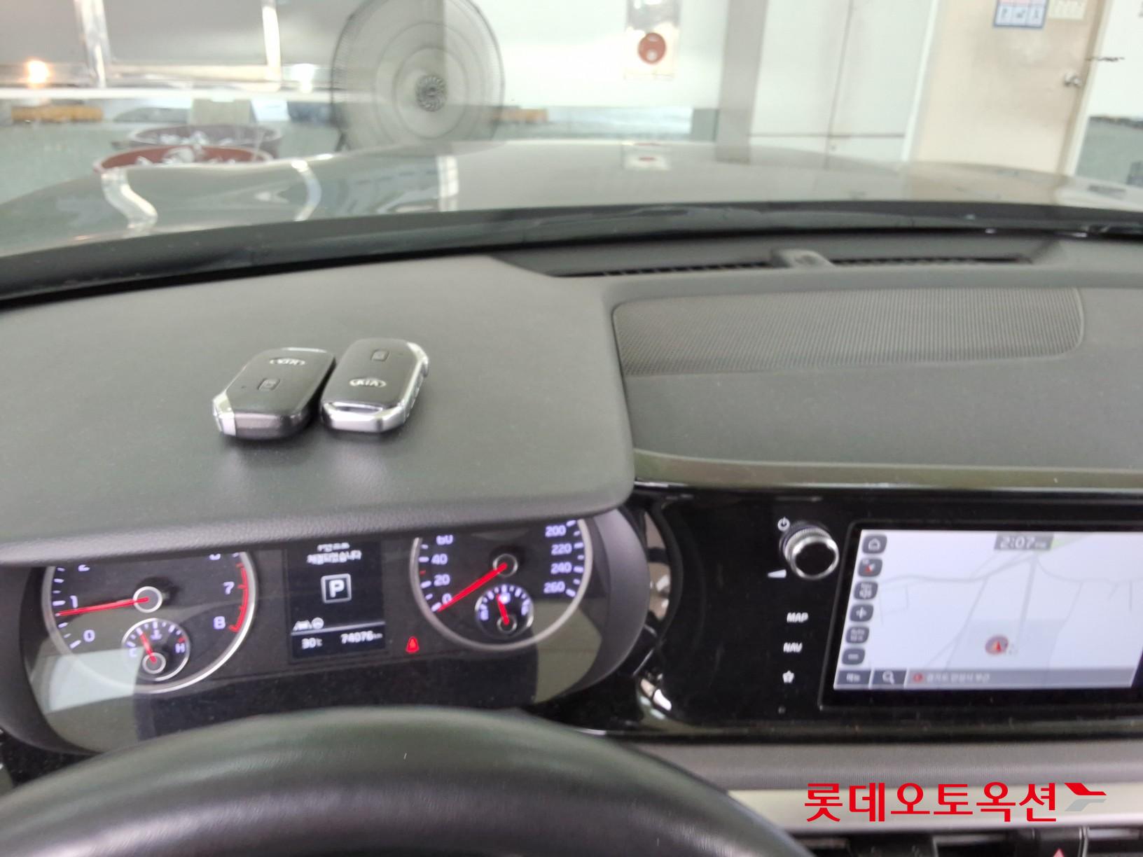 2020 - kia k5