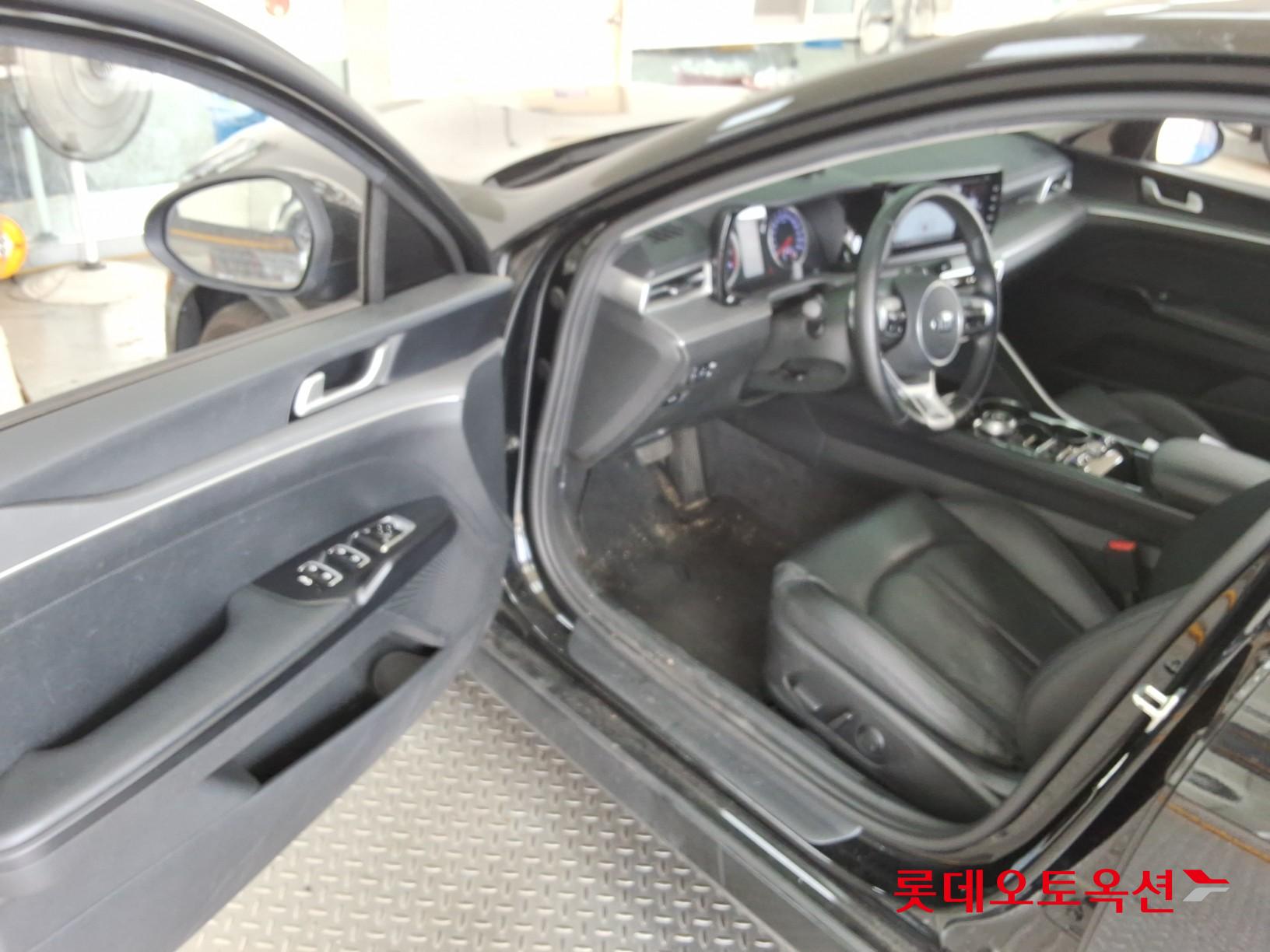 2020 - kia k5